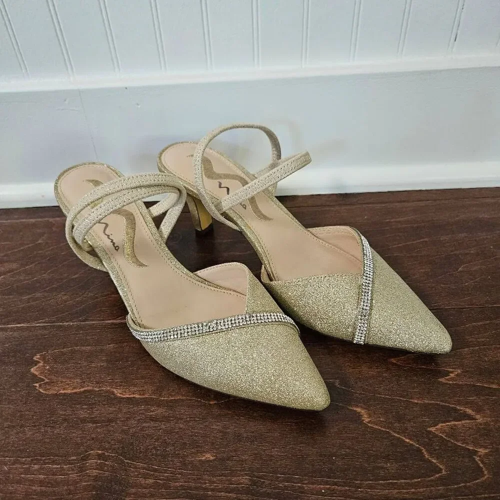 Nina Beckie Dress Pump Size 6 in Platino